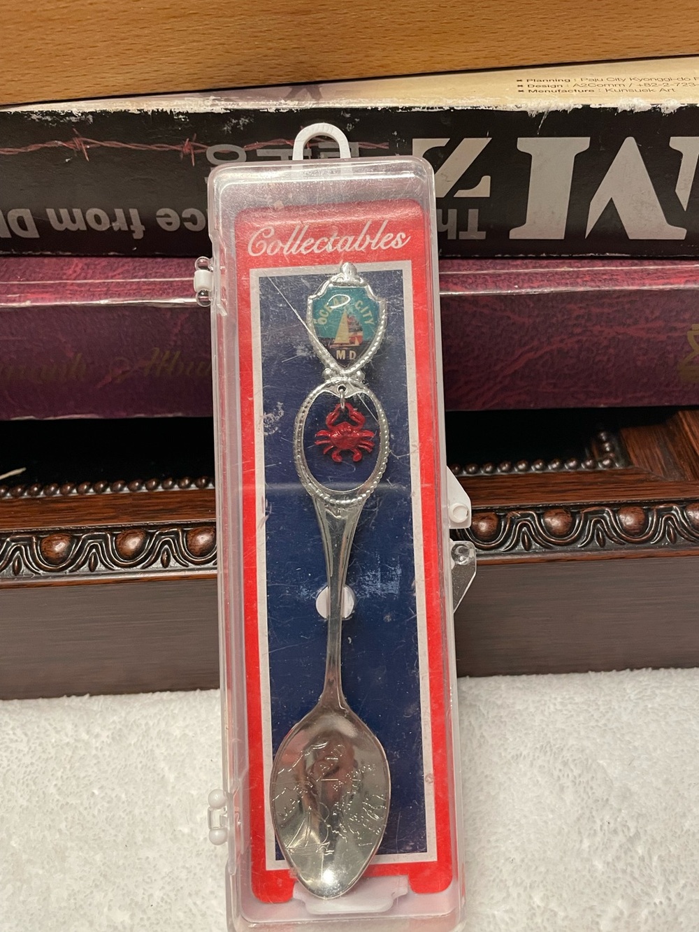 Vintage Ocean City Maryland Souvenir Spoon w/ Red Crab Dangle Charm NIB